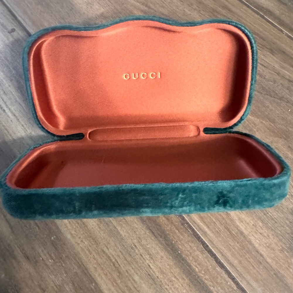 Gucci Black Square Sunglasses - Picture 5 of 8
